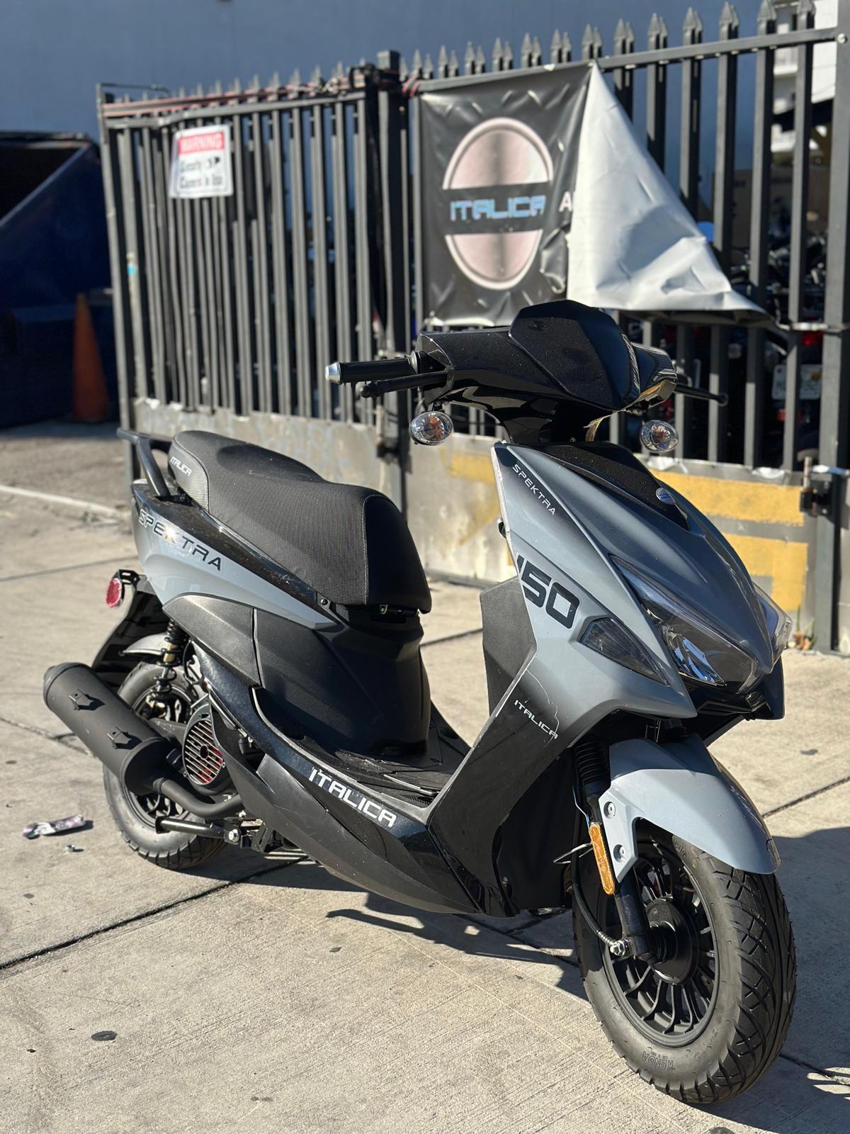 Italica Spektra 150cc-