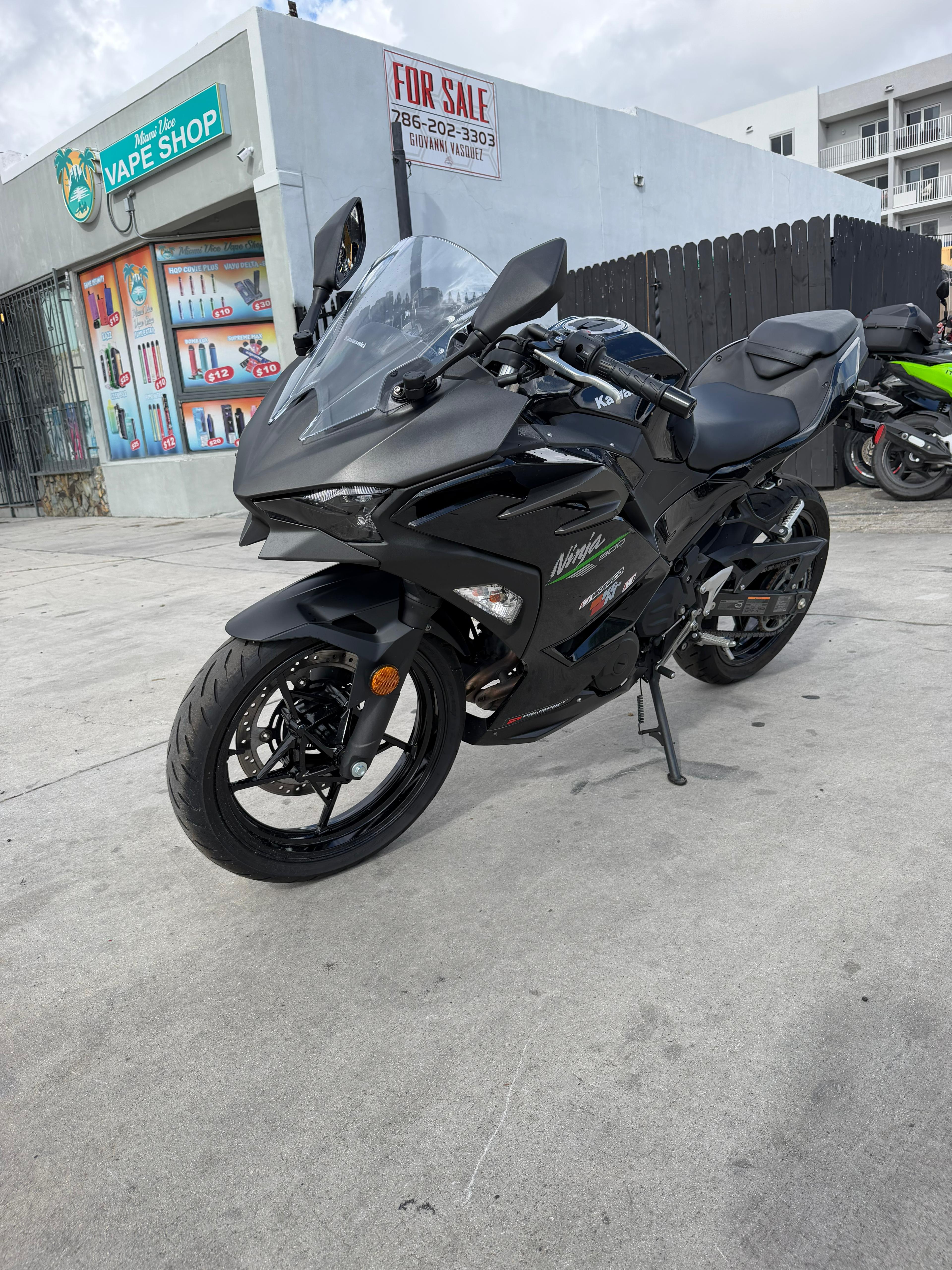 2024 Kawasaki ninja 500cc