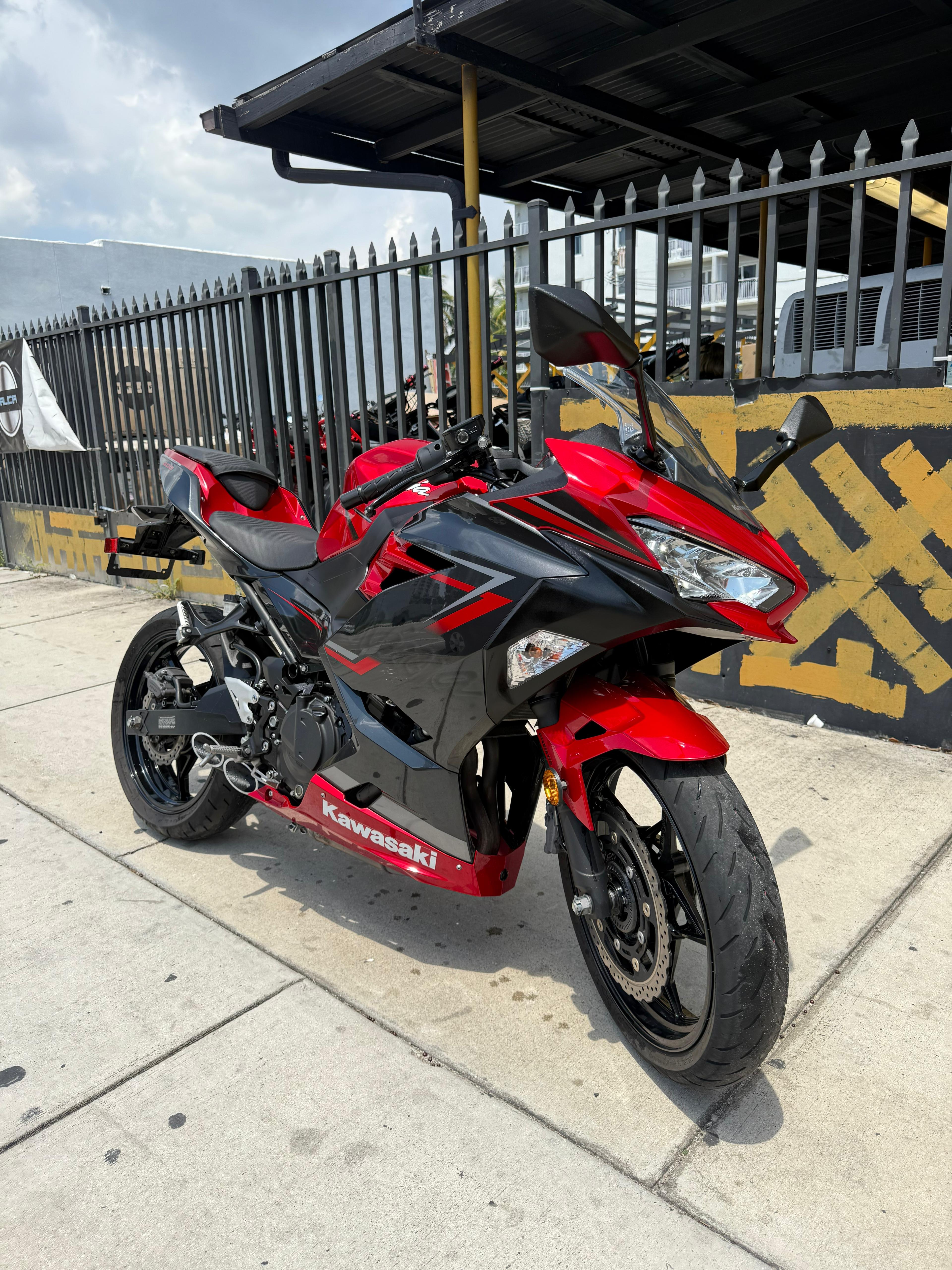 2019 Kawasaki ninja 400cc