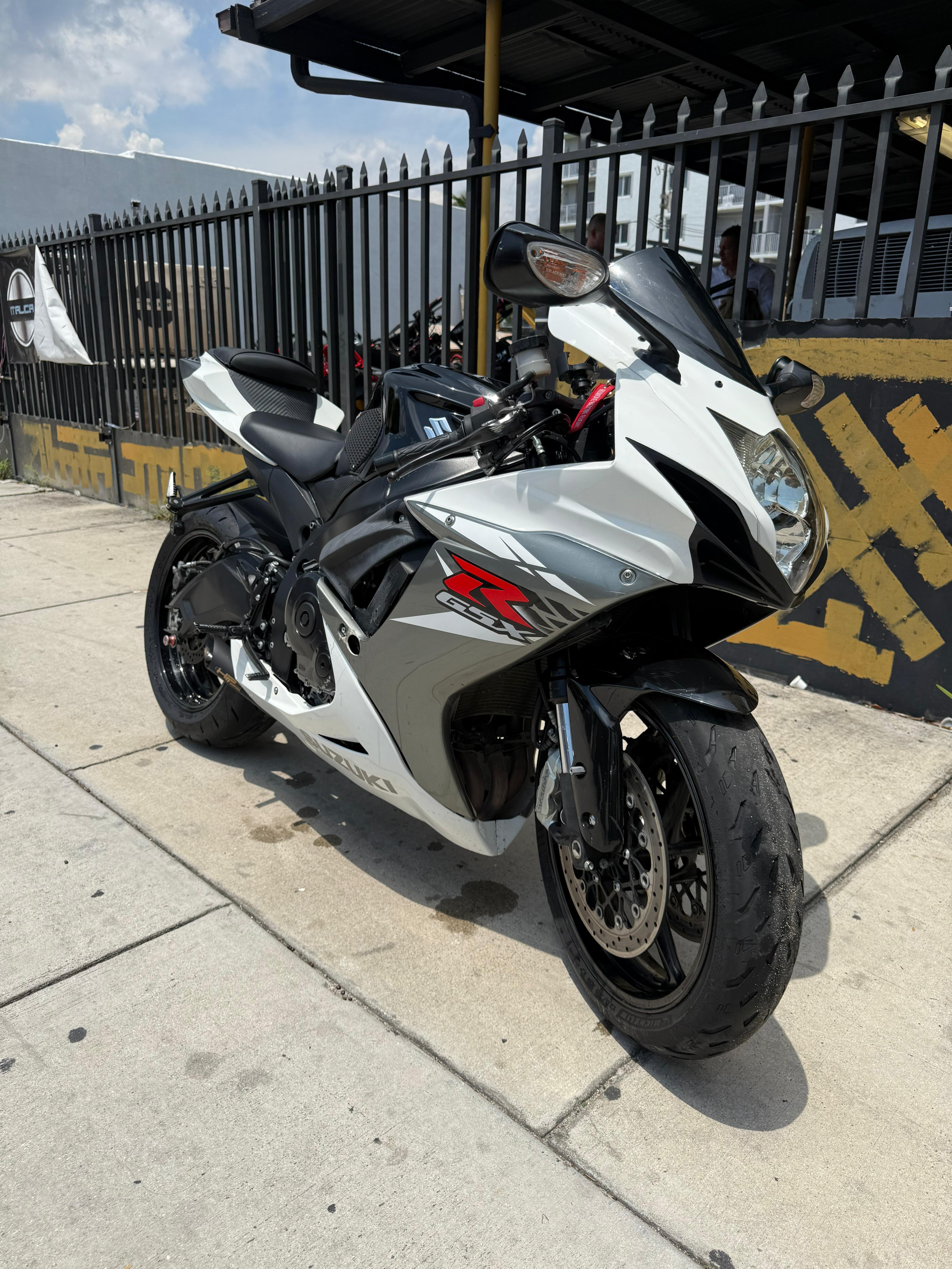 2017 Suzuki GSX 600cc