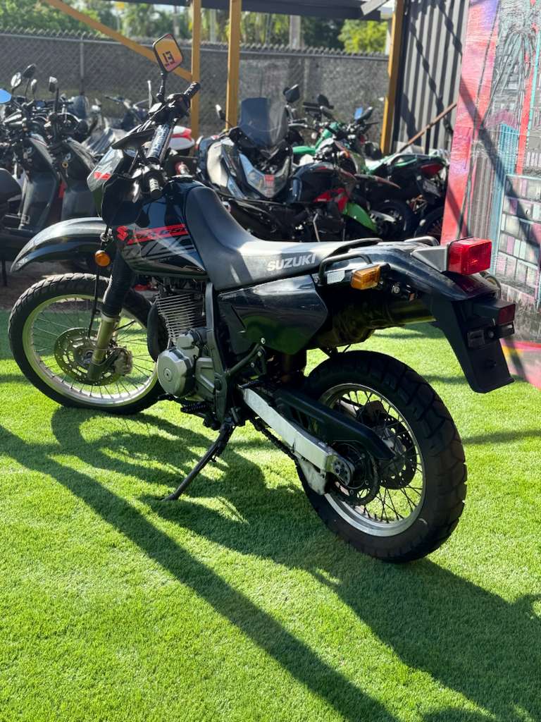 2015 Suzuki DR 650cc