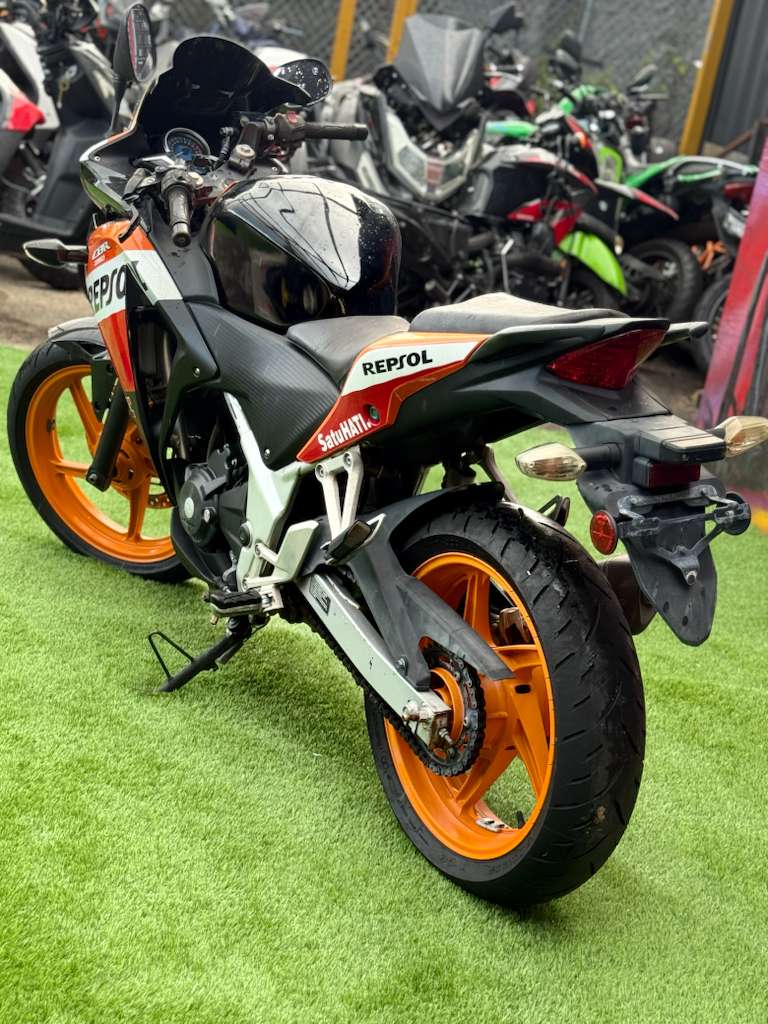 2013 Honda CBR 250cc