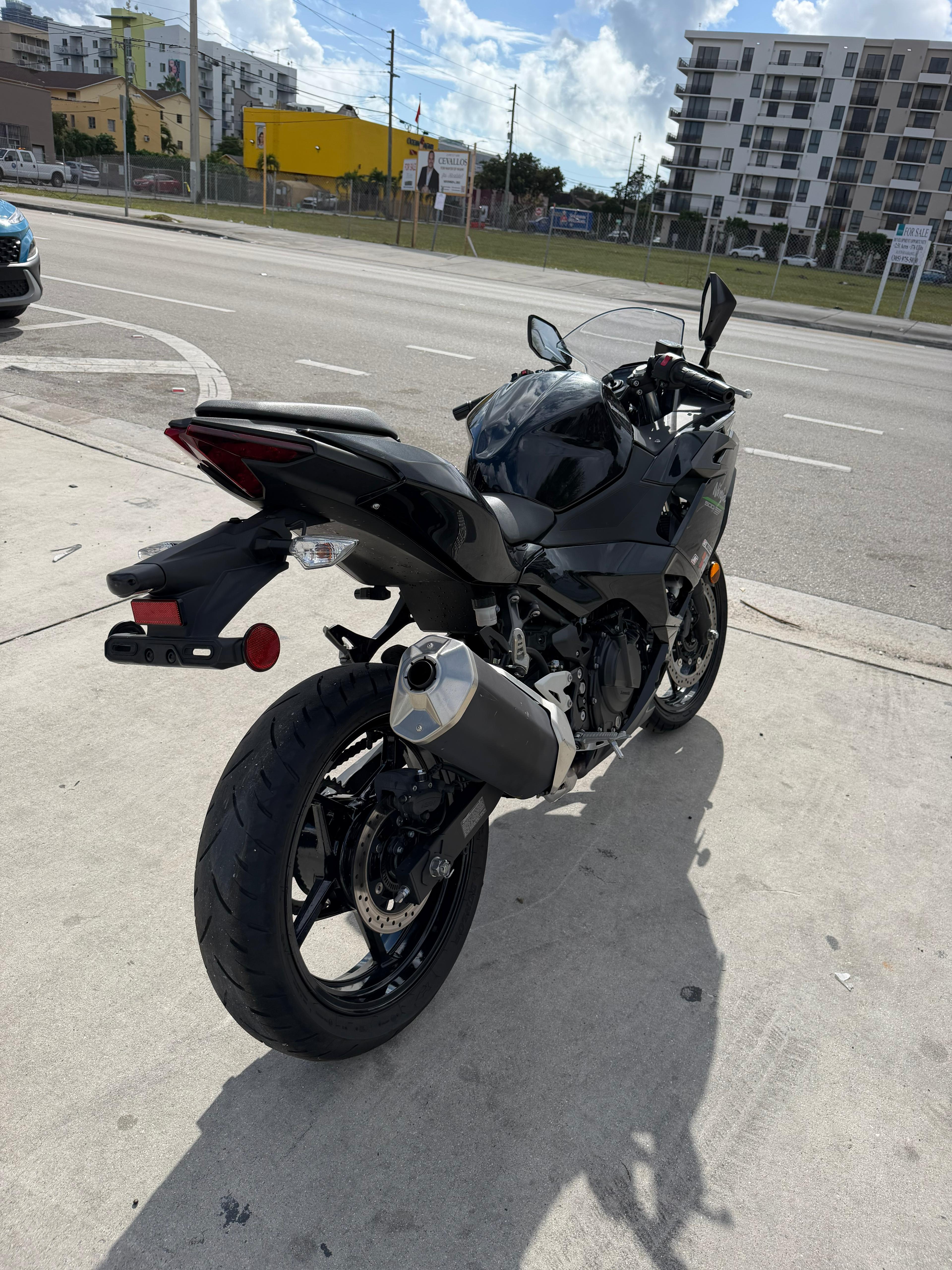 2024 Kawasaki ninja 500cc