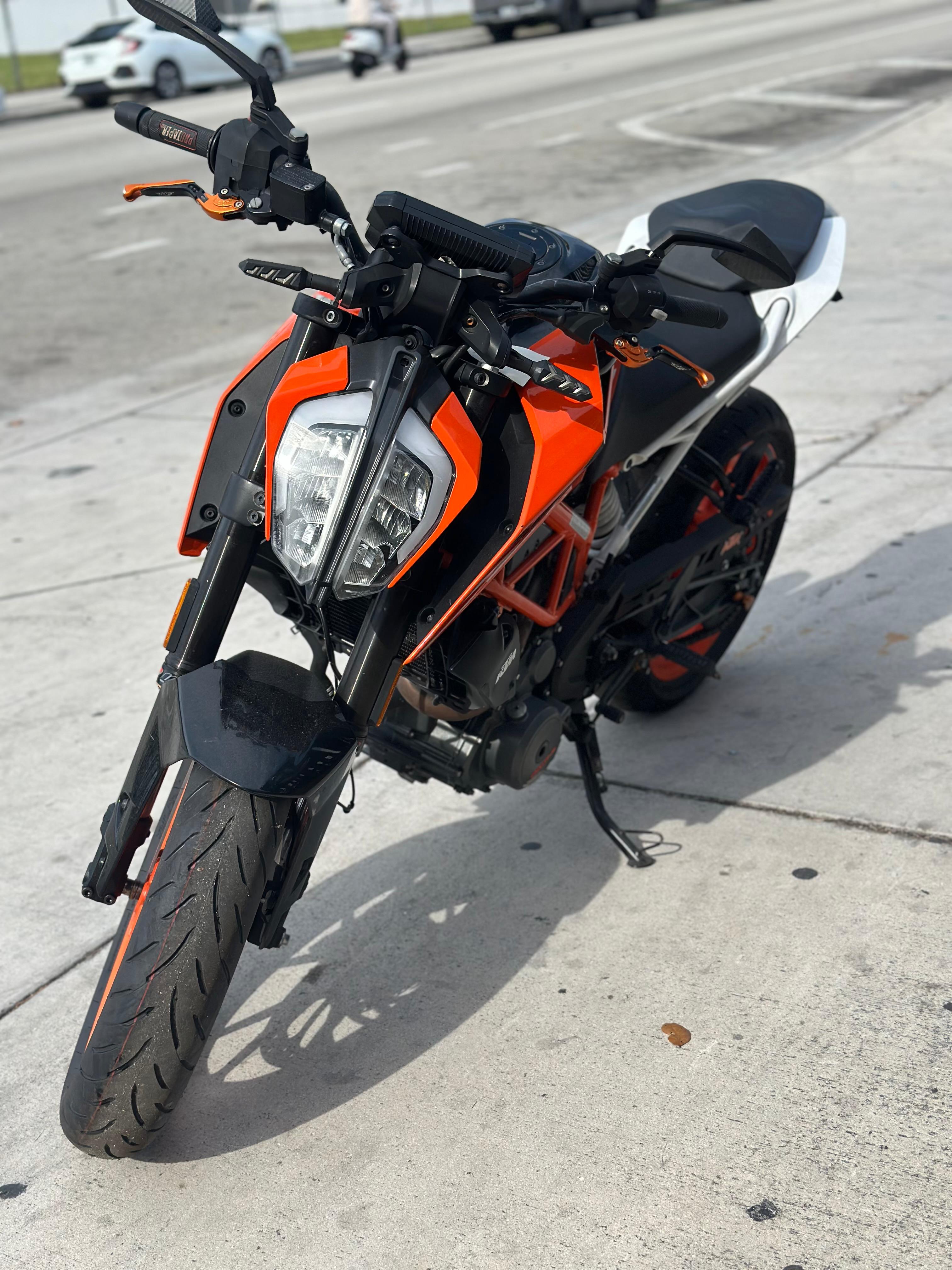2019 KTM DUKE 390cc