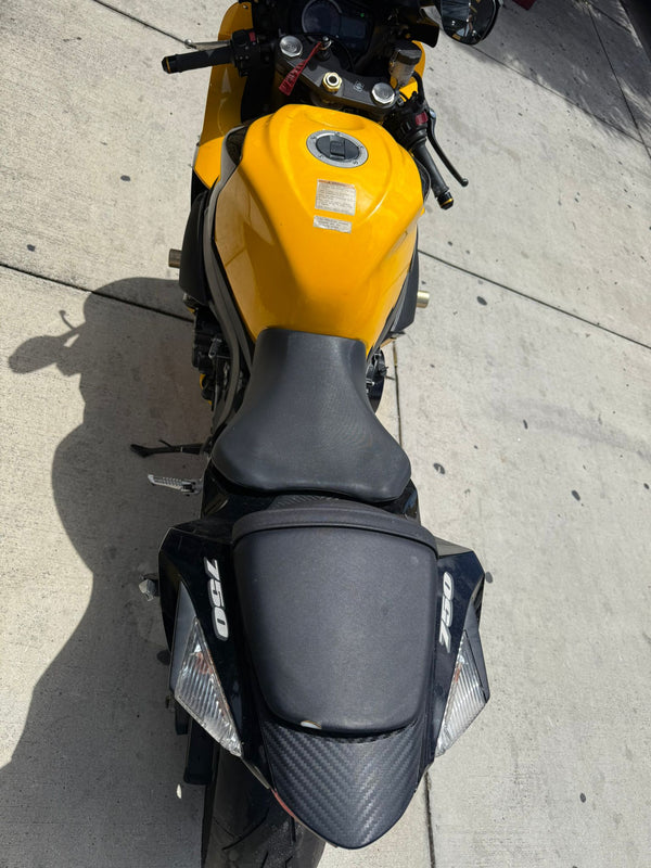 2012 Suzuki GSX  750cc