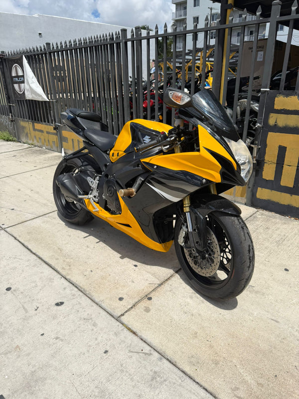 2012 Suzuki GSX  750cc