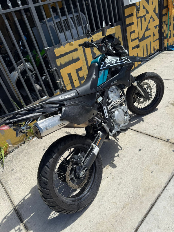 2023 Kawasaki KLX 300cc
