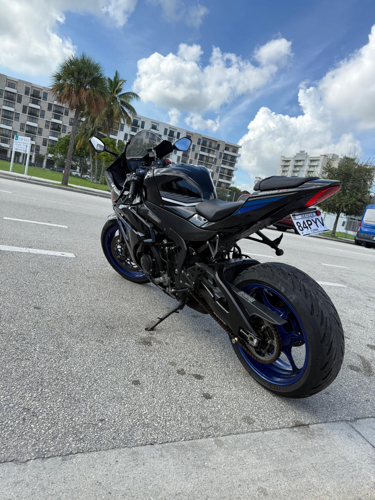 2018 Suzuki GSX  1000cc