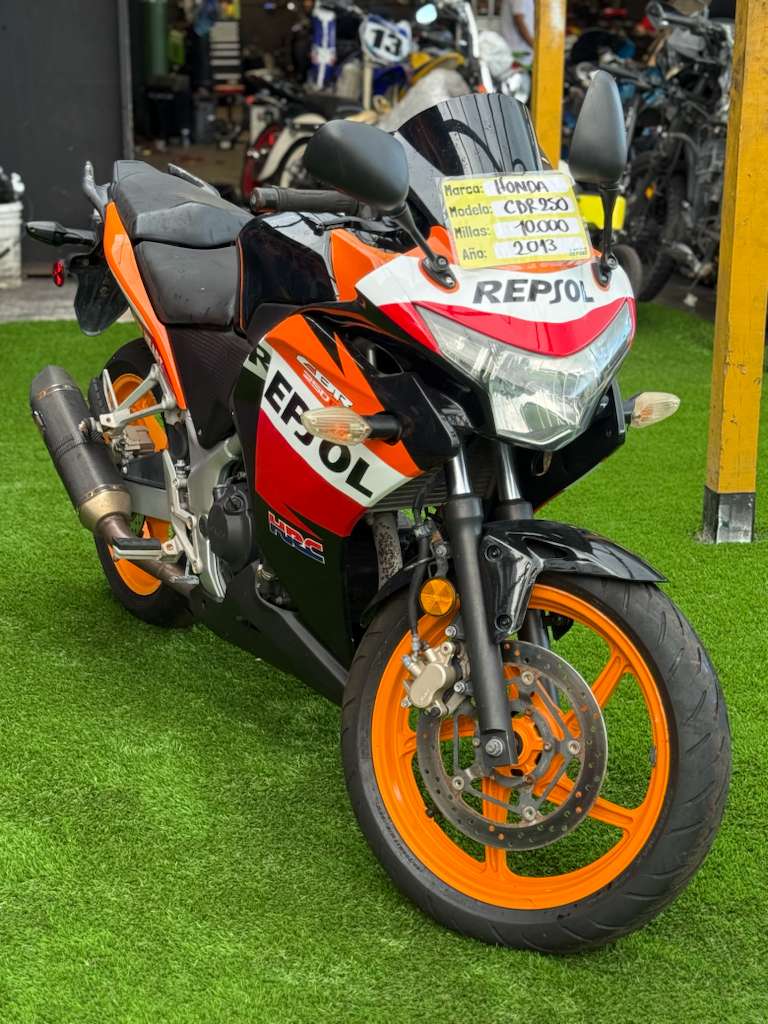 2013 Honda CBR 250cc