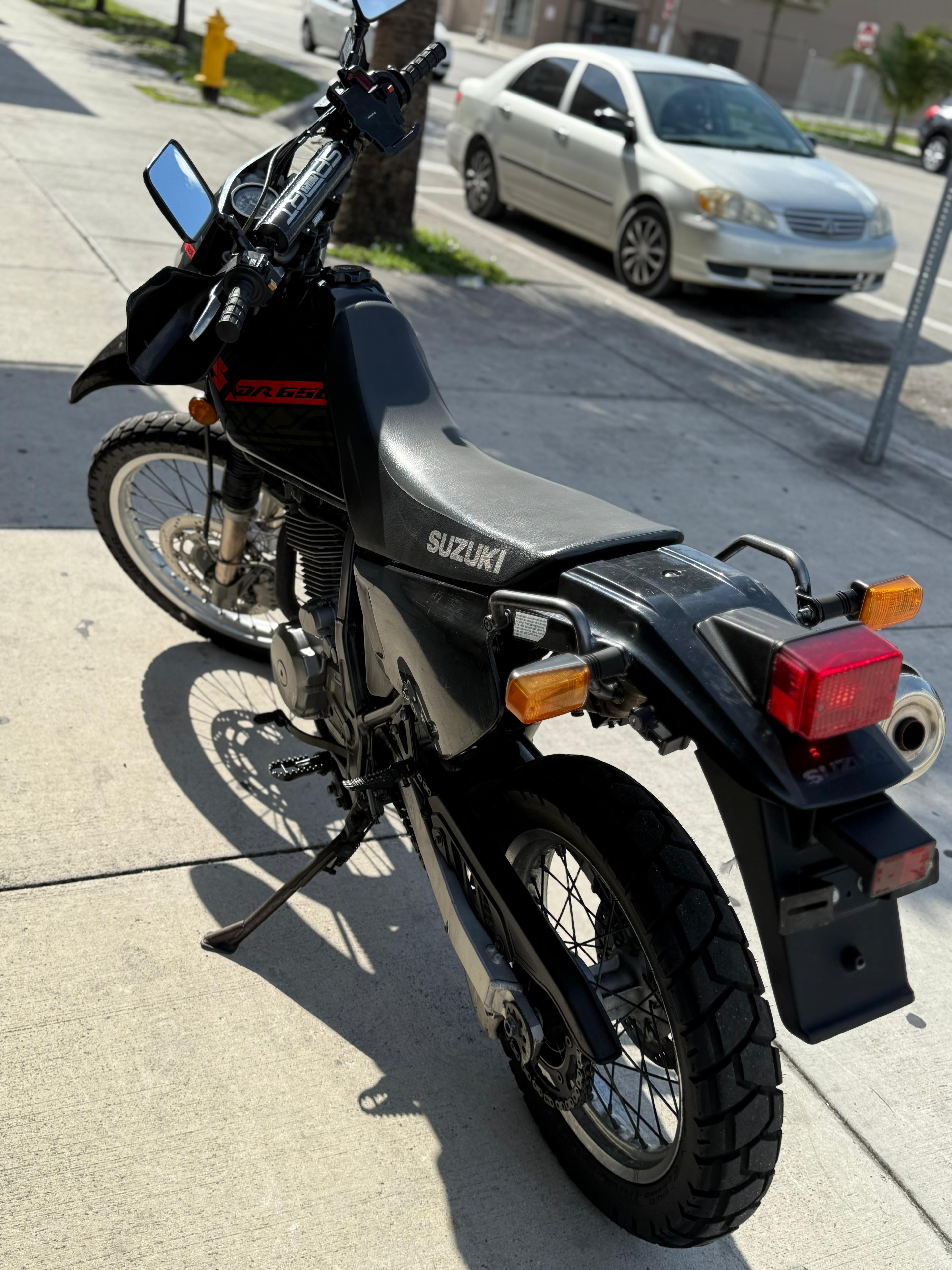 2015 Suzuki DR 650cc