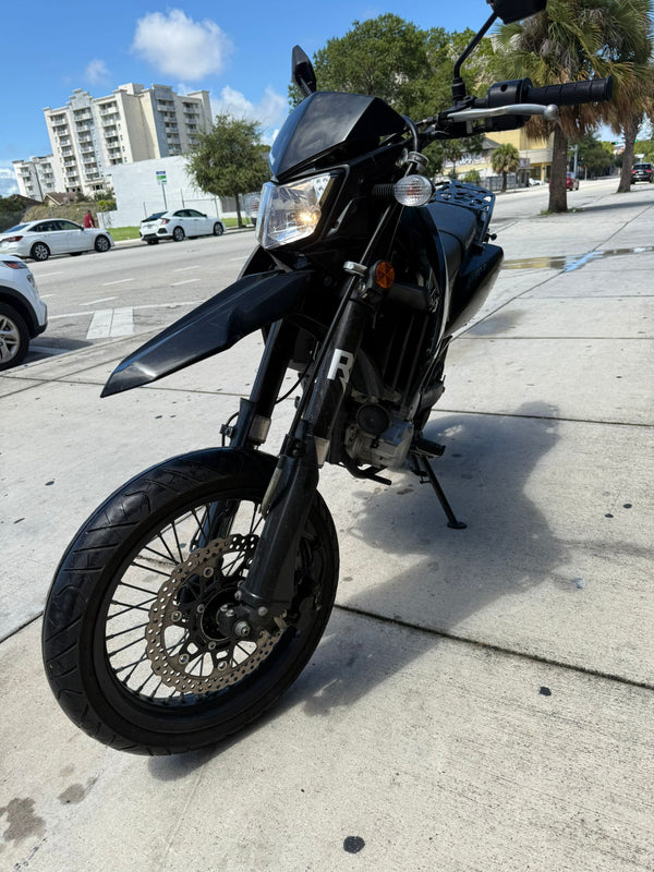 2023 Kawasaki KLX 300cc