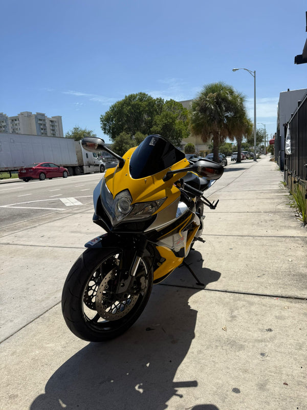 750 Suzuki GSX  750cc